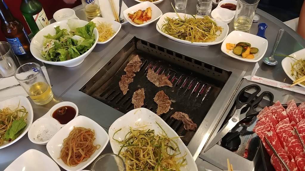 Bull BBQ | restaurant | 18040 S Western Ave, Gardena, CA 90248, USA | 3107829292 OR +1 310-782-9292