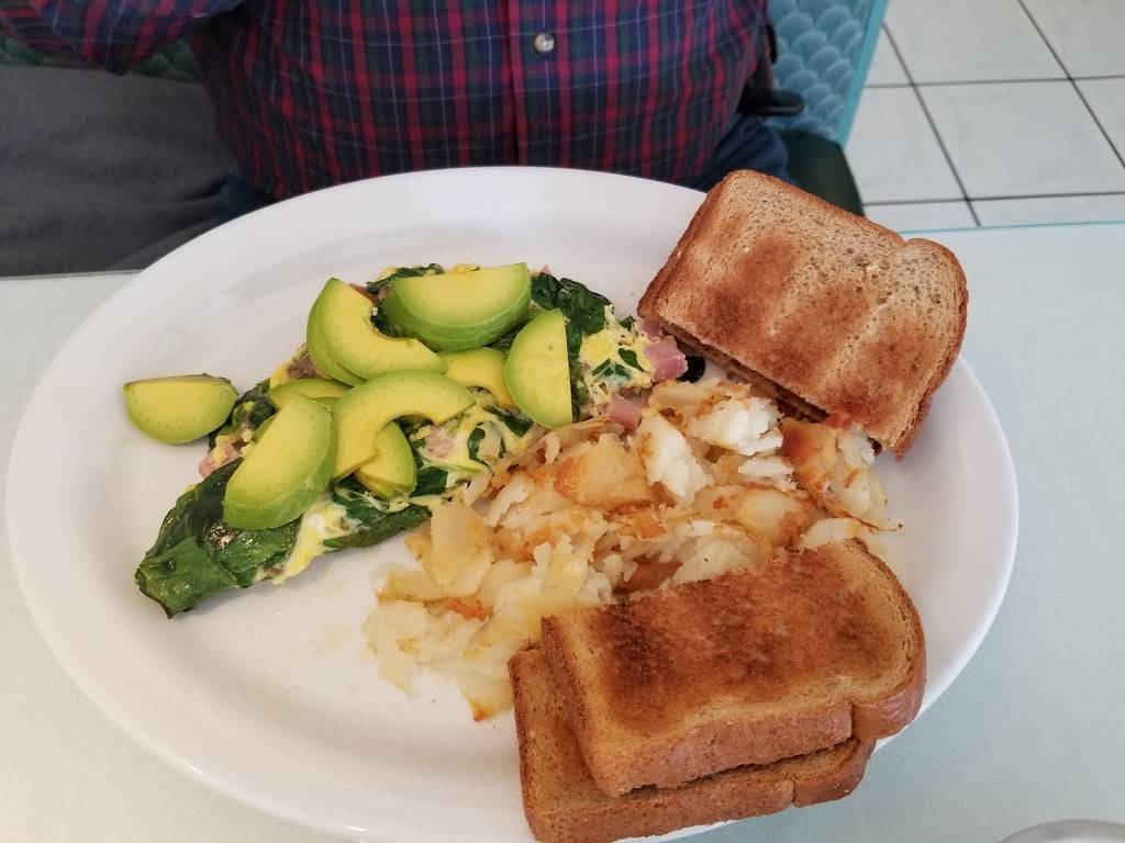 Calimex Restaurant | restaurant | 2217 Artesia Boulevard, Redondo Beach, CA 90278, USA | 3103704374 OR +1 310-370-4374