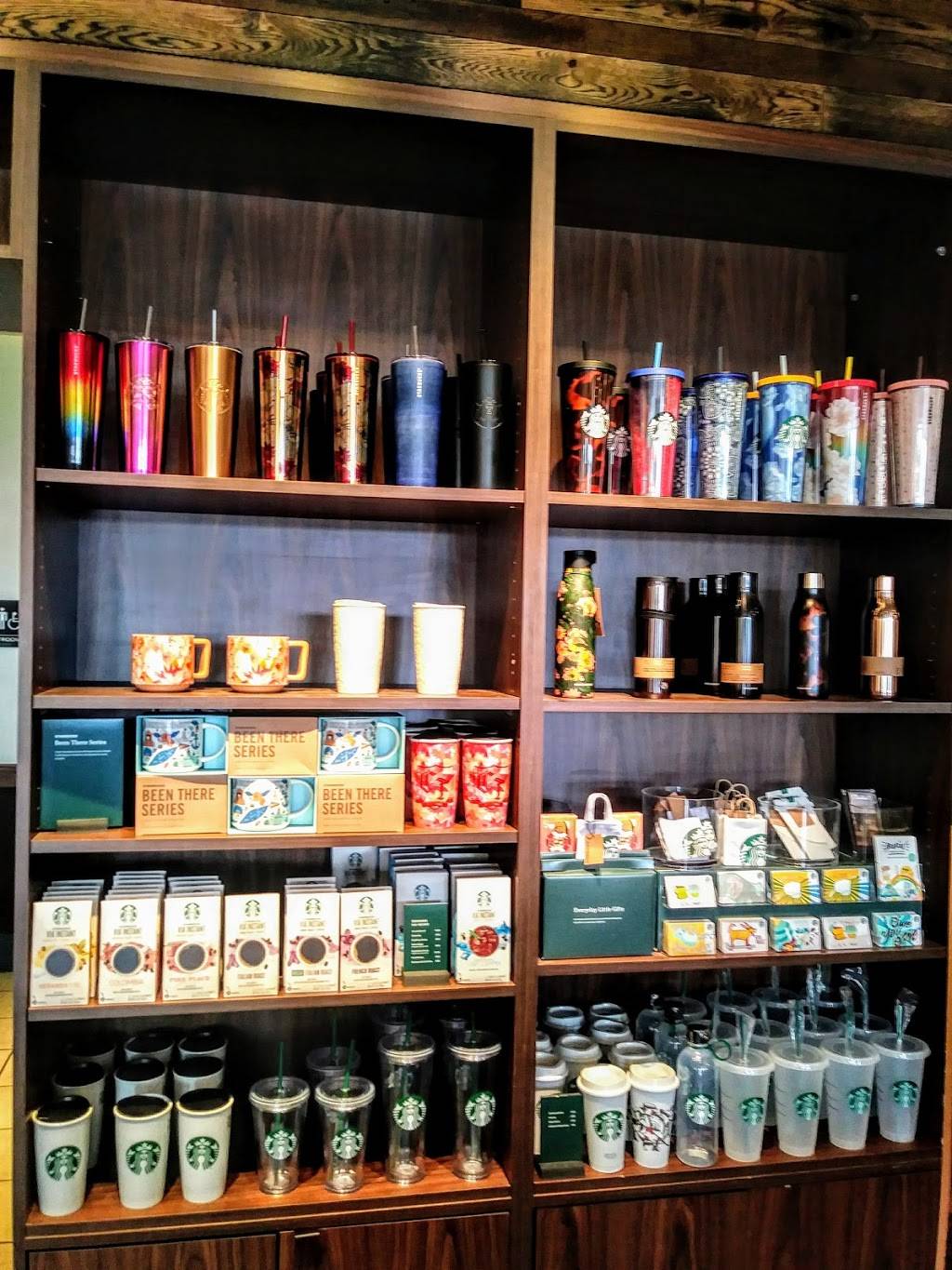 Starbucks | cafe | 1449B New Britain Ave, West Hartford, CT 06110, USA | 8605612558 OR +1 860-561-2558