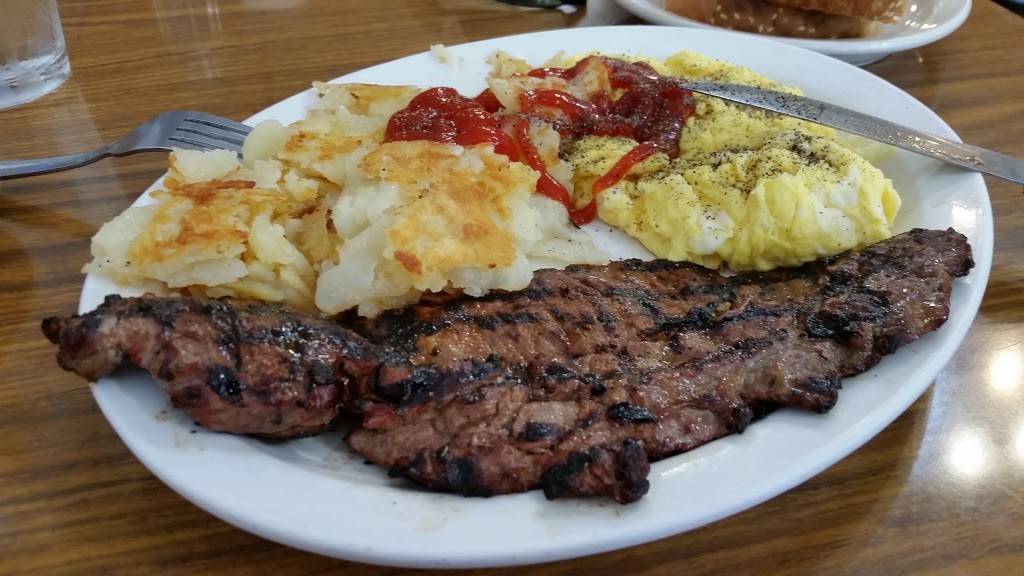 Joliet Route 66 Diner | restaurant | 22 W Clinton St, Joliet, IL 60432, USA | 8157233865 OR +1 815-723-3865