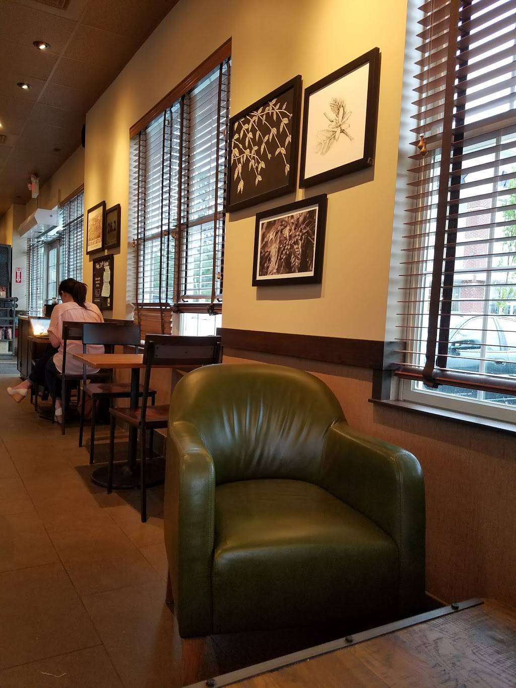 Starbucks | cafe | 85 W Main St, Hopkinton, MA 01748, USA | 5082442659 OR +1 508-244-2659