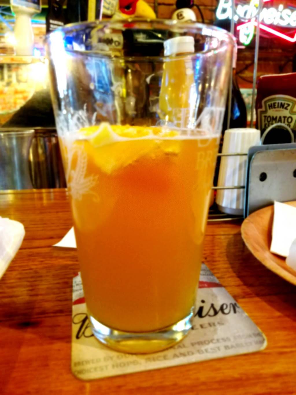 Ds Wings | restaurant | 920 Axtell Dr, Cayce, SC 29033, USA | 8037914486 OR +1 803-791-4486