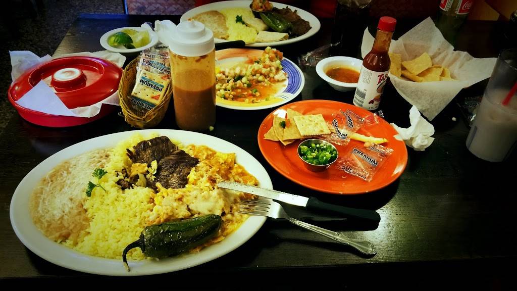 Agua Verde | restaurant | 625 W Pacific Coast Hwy, Wilmington, CA 90744, USA | 3105491033 OR +1 310-549-1033