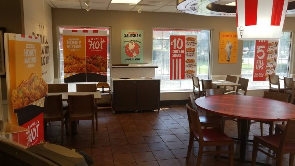 KFC | restaurant | 2438 McCall Ave, Selma, CA 93662, USA | 5598965871 OR +1 559-896-5871