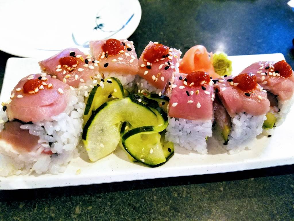 Oishi Sushi | restaurant | 8101 NE Parkway Dr # E2, Vancouver, WA 98662, USA | 3602532222 OR +1 360-253-2222