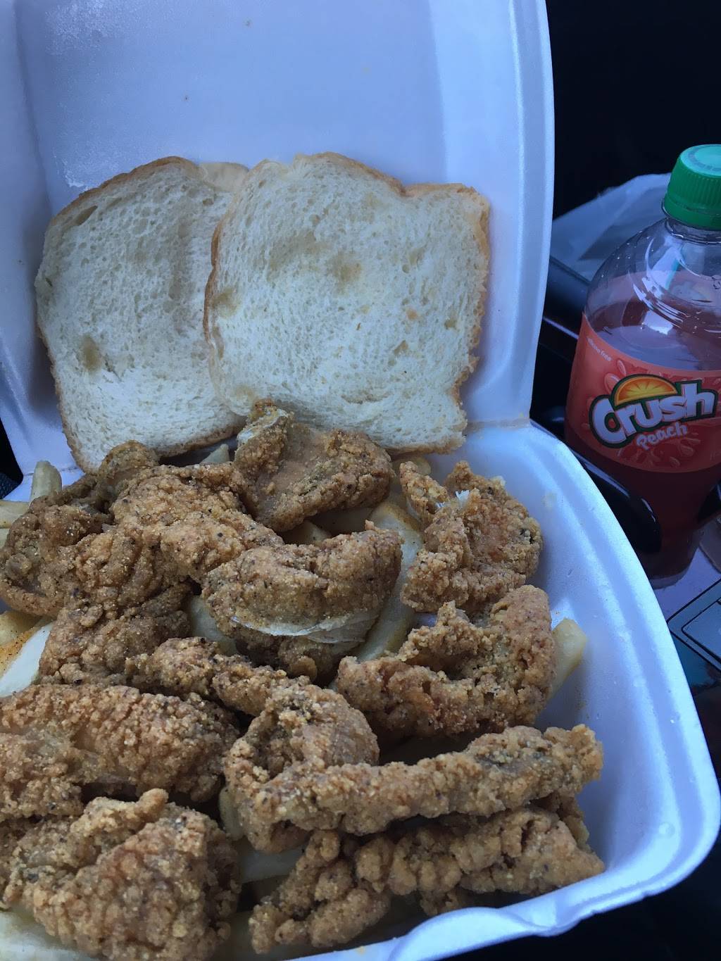 J & S Catfish | restaurant | 4831 S Lancaster Rd, Dallas, TX 75216, USA | 2143764110 OR +1 214-376-4110