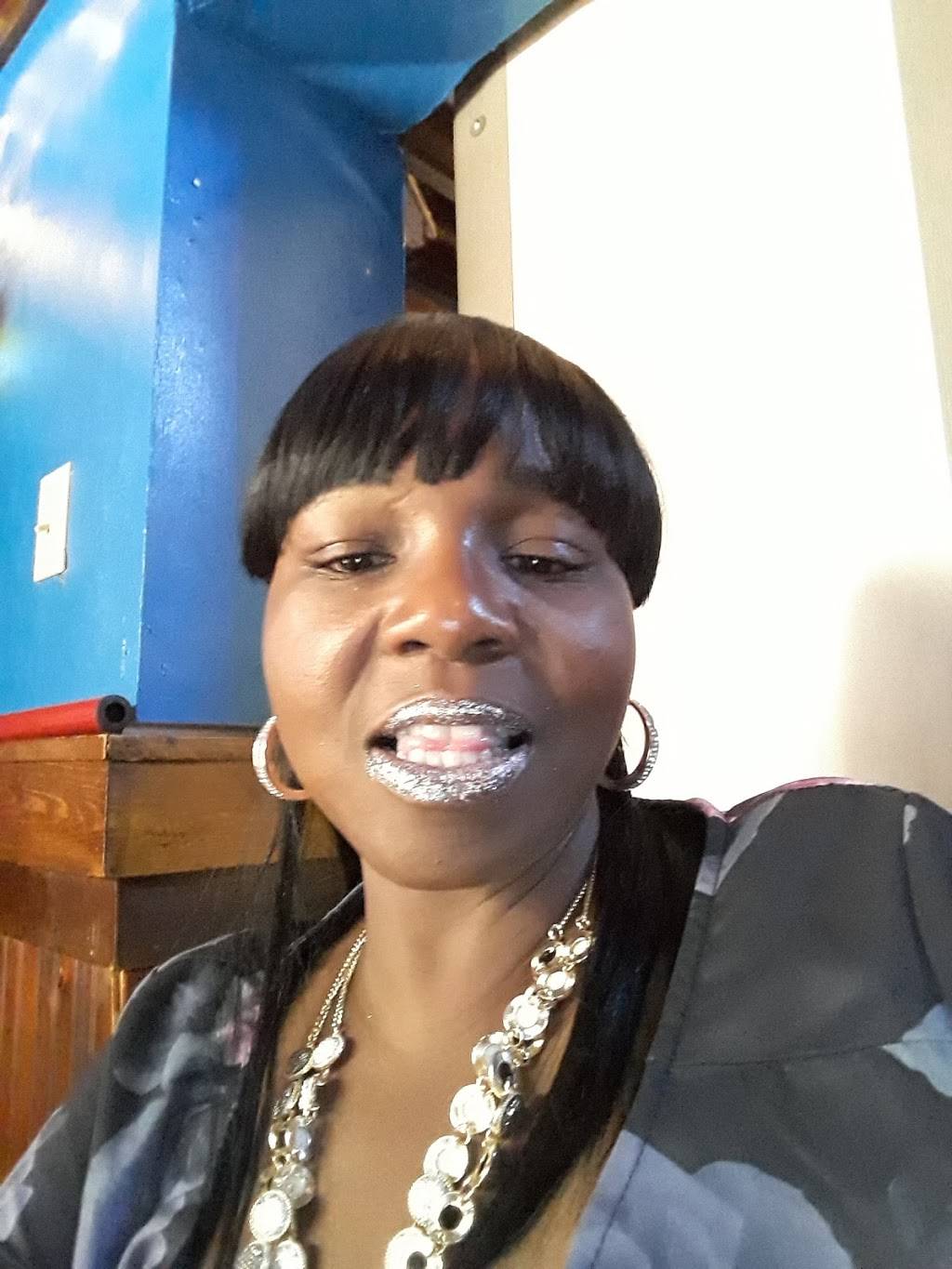 J Rs Bar | restaurant | 520 E Ohio St, Pittsburgh, PA 15212, USA | 4123214315 OR +1 412-321-4315