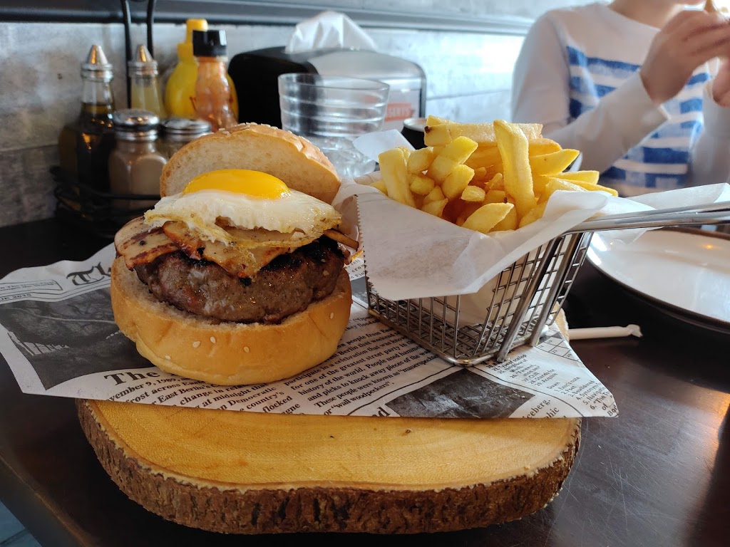 Kosher Grill | restaurant | 5615 International Dr, Orlando, FL 32819, USA | 4073922292 OR +1 407-392-2292