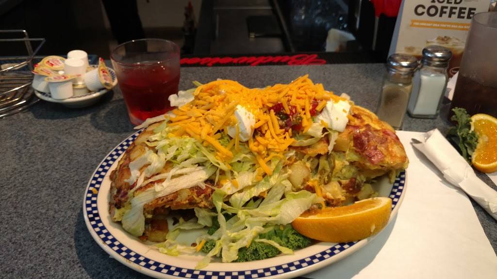 Manor Grille | restaurant | 100 Manor Harrison City Rd, Manor, PA 15665, USA | 7248613404 OR +1 724-861-3404