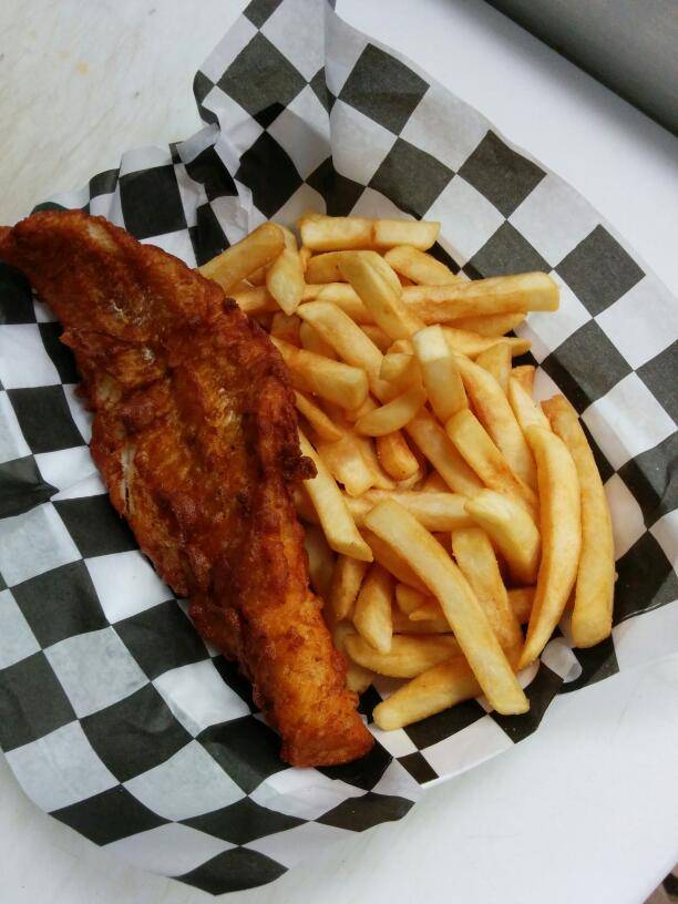 The Garage Bar & Grill | restaurant | 1770 Springfield Church Rd, Jackson Center, PA 16133, USA | 7242697511 OR +1 724-269-7511