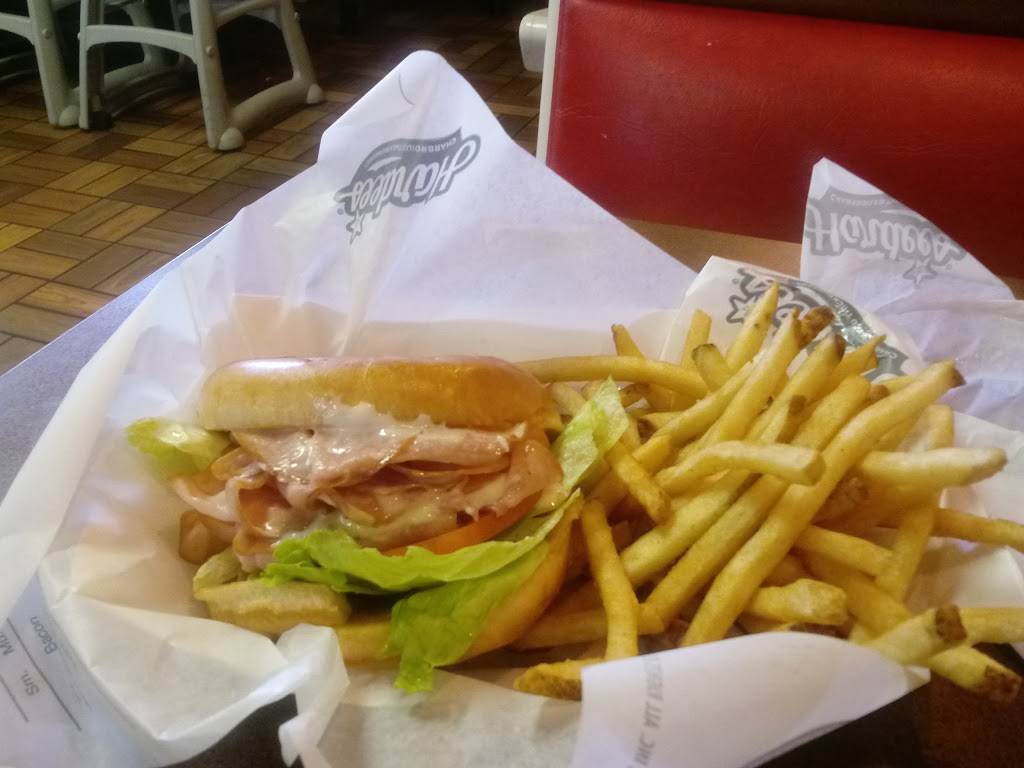 Hardees | restaurant | 3401 Plantation Rd NE, Roanoke, VA 24012, USA | 5405630992 OR +1 540-563-0992