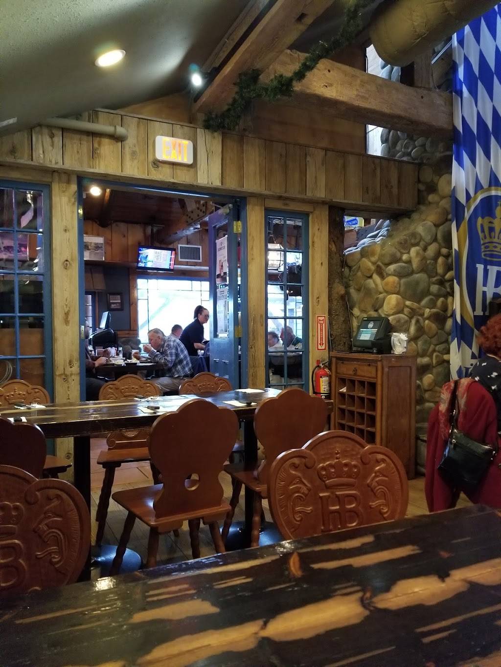 J & R’s Steakhouse | restaurant | 4362 NY-25, Calverton, NY 11933, USA | 6317277218 OR +1 631-727-7218