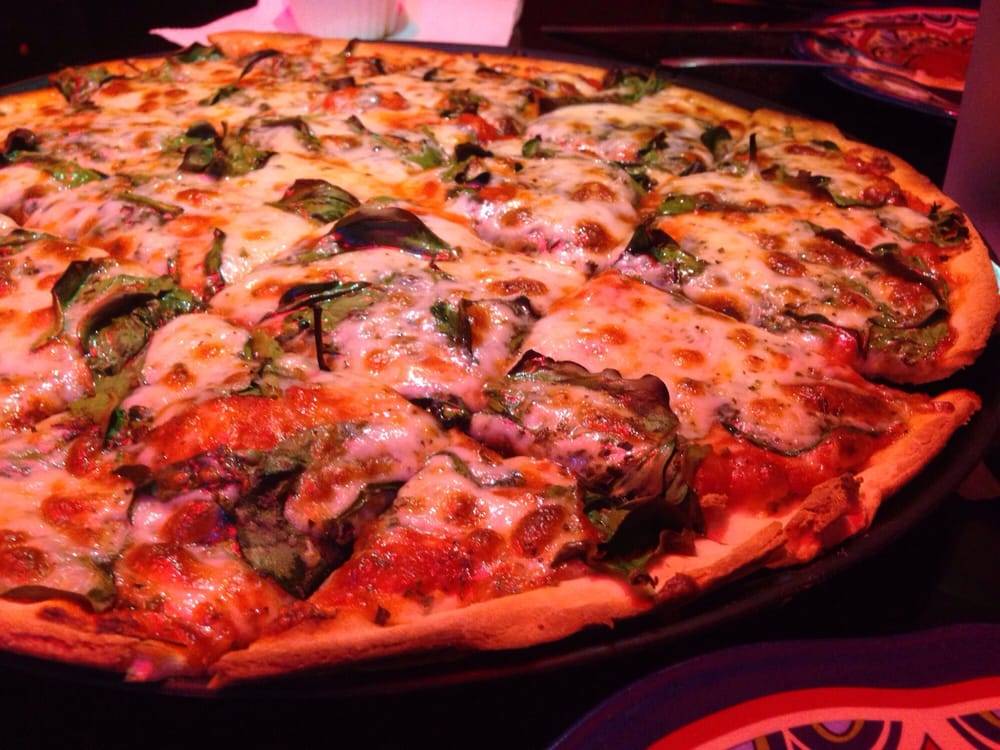 Windy City Pizza | restaurant | 401 W Atlantic Ave, Delray Beach, FL 33444, USA | 5612662811 OR +1 561-266-2811