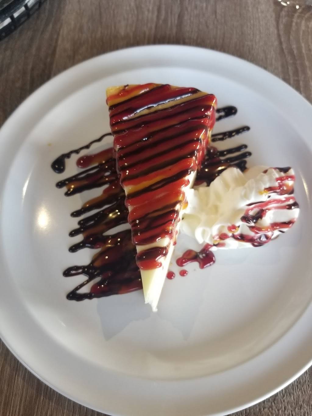 Nailas Caribbean Cuisine | restaurant | 1370 Veterans Pkwy, Clarksville, IN 47129, USA | 8127250399 OR +1 812-725-0399