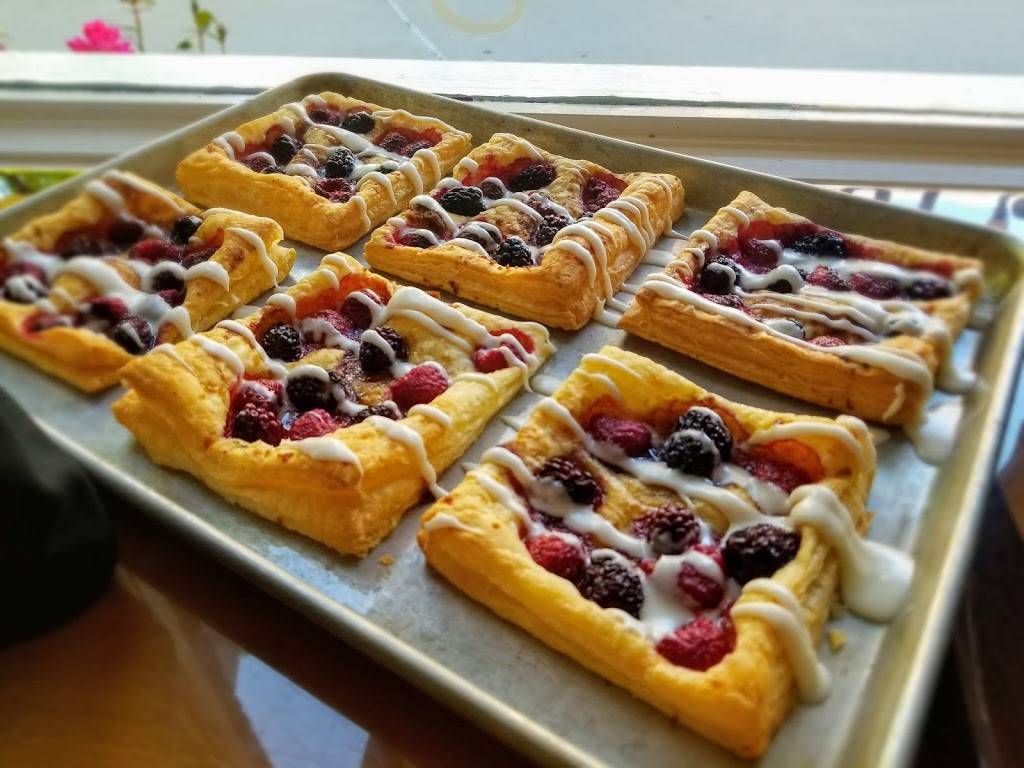 Arabella - Breakfast and Brunch | restaurant | 536 N Main St, Hendersonville, NC 28792, USA | 8285952449 OR +1 828-595-2449