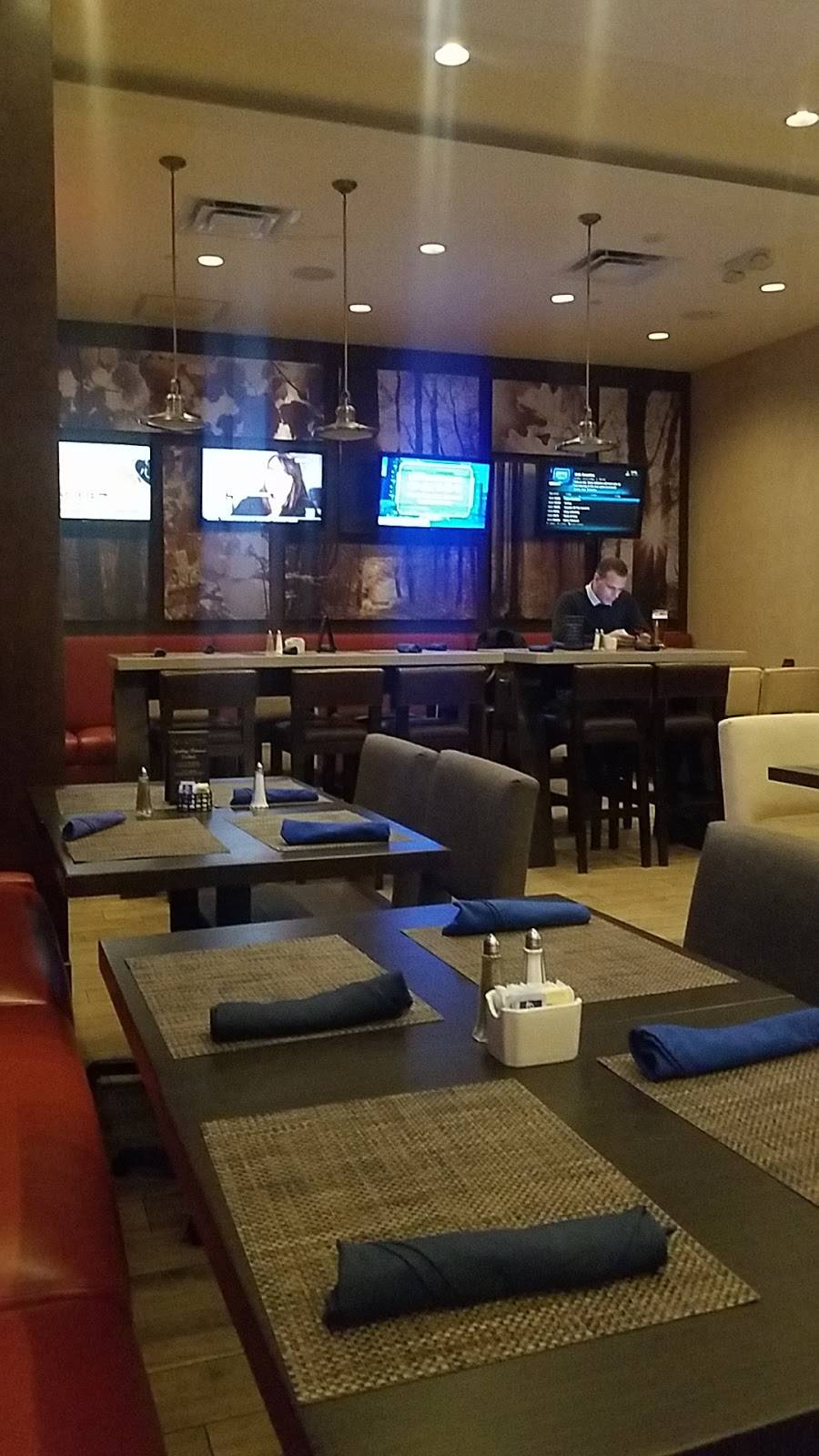 Shade Bar and Grill Restaurant | restaurant | 11 Tara Blvd, Nashua, NH 03062, USA | 6038889970 OR +1 603-888-9970