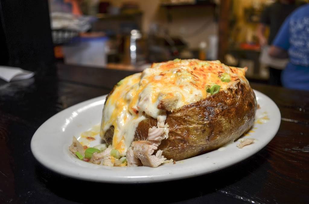 Shell’s Downtown | restaurant | 105 N Center Ave, Piedmont, AL 36272, USA | 2566453073 OR +1 256-645-3073