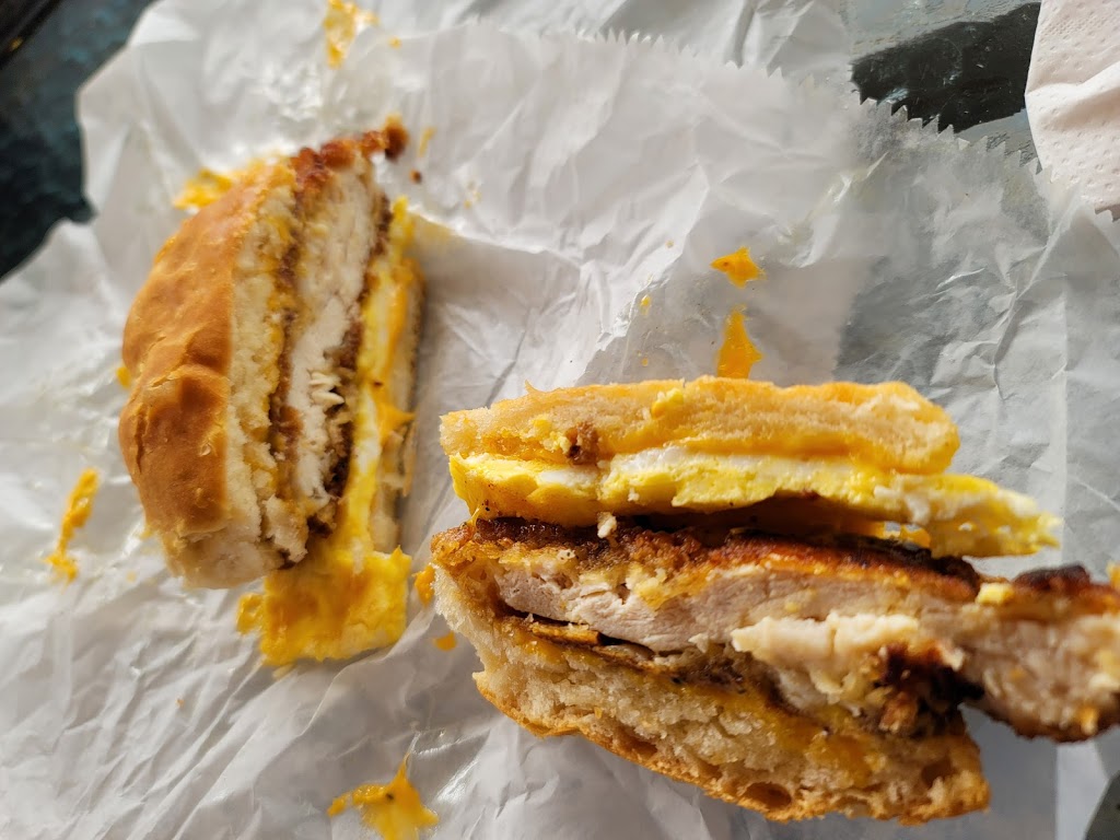 Heavenly Biscuits | restaurant | 110 Mango St, Fort Myers Beach, FL 33931, USA | 2394637600 OR +1 239-463-7600