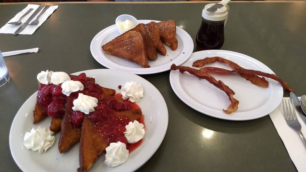 Bobs Big Boy | restaurant | 8876 Corbin Ave, Northridge, CA 91324, USA | 8187722627 OR +1 818-772-2627