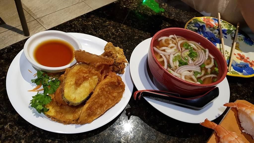 Sakura Asian Fusion | restaurant | 7618 W Irlo Bronson Memorial Hwy, Kissimmee, FL 34746, USA | 4072398778 OR +1 407-239-8778