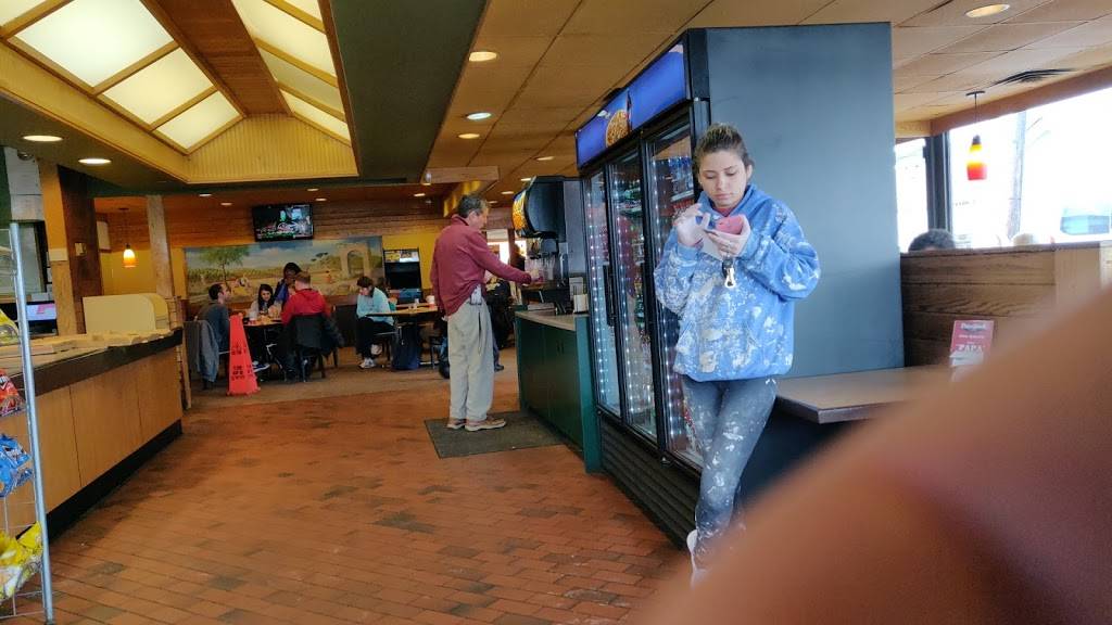 Papa Ginos | restaurant | 179 Cambridge St, Burlington, MA 01803, USA | 7812733020 OR +1 781-273-3020