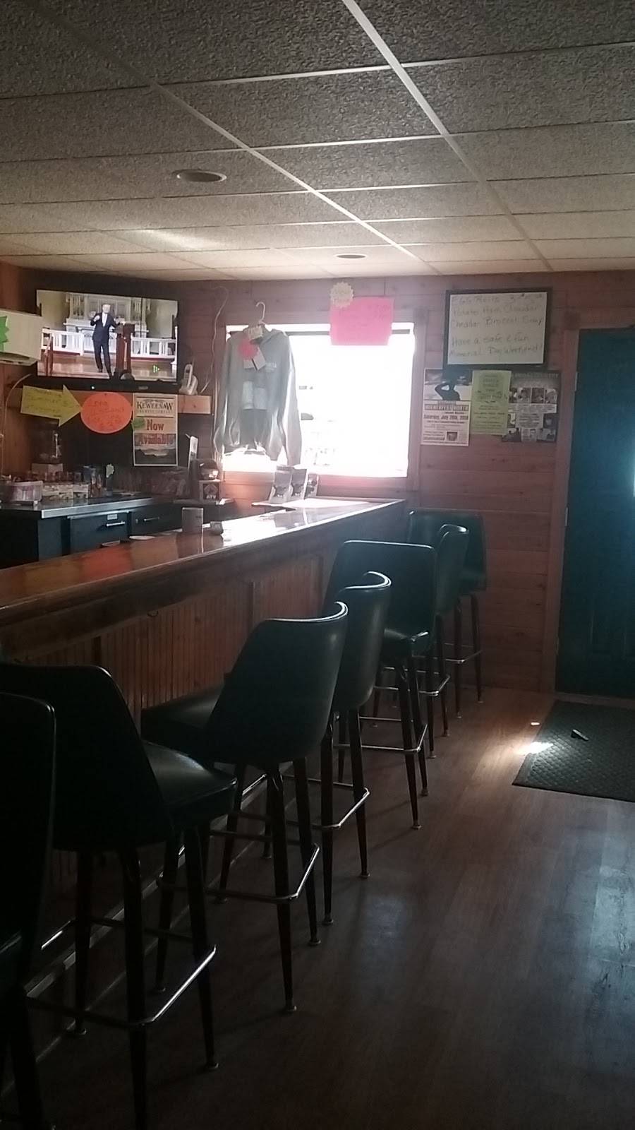 Laona Bar and Grill | restaurant | 5183 Linden St, Laona, WI 54541, USA | 7156742022 OR +1 715-674-2022