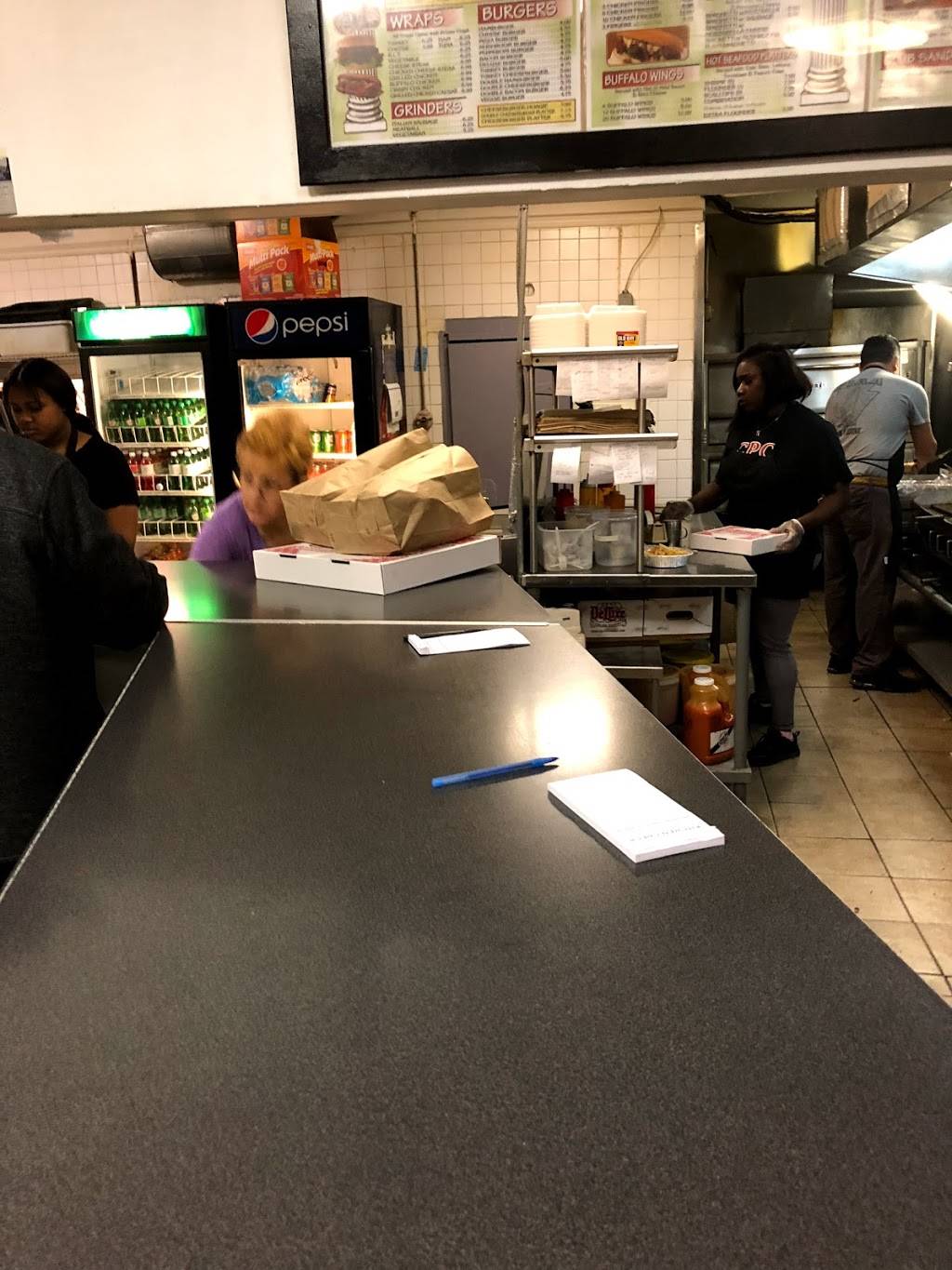 Corfu Pizza | restaurant | 6730 Old York Rd, Philadelphia, PA 19126, USA | 2159246570 OR +1 215-924-6570