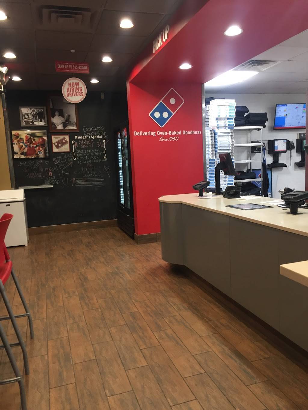 Dominos Pizza | meal delivery | 550 S Highland St, Memphis, TN 38111, USA | 9013233030 OR +1 901-323-3030