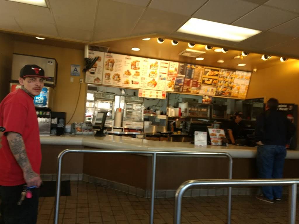 KFC | restaurant | 4371 Ontario Mills Pkwy, Ontario, CA 91764, USA | 9099877569 OR +1 909-987-7569