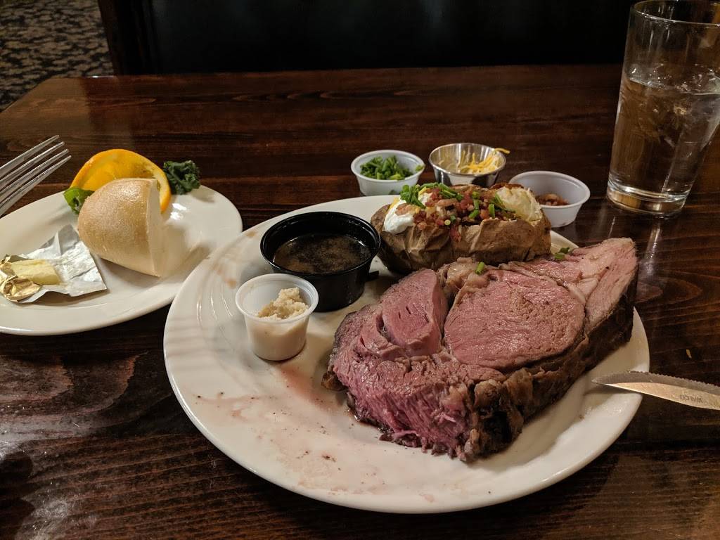 Quincys Tavern | restaurant | 416 Harrison Ave, Leadville, CO 80461, USA | 7194869765 OR +1 719-486-9765