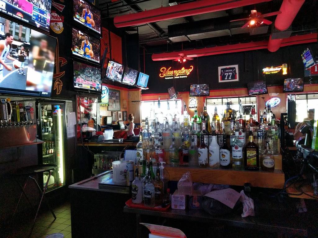 Frickers | restaurant | 865 Sean St, Fremont, OH 43420, USA | 4193339464 OR +1 419-333-9464