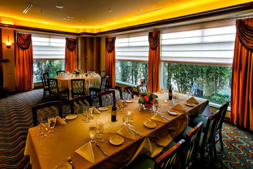 Lorenzos | restaurant | 1100 South Ave, Staten Island, NY 10314, USA | 71847724004 OR +1 718-477-2400 ext. 4