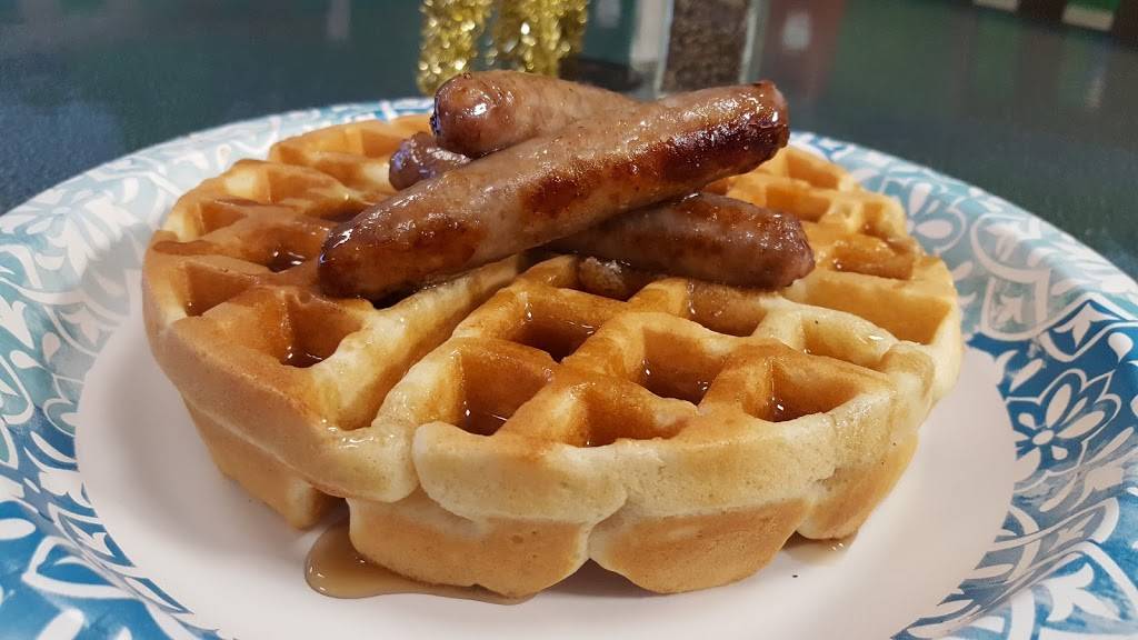 Mamas HotDogs | restaurant | 981 S Saginaw Rd, Midland, MI 48640, USA | 9894869828 OR +1 989-486-9828