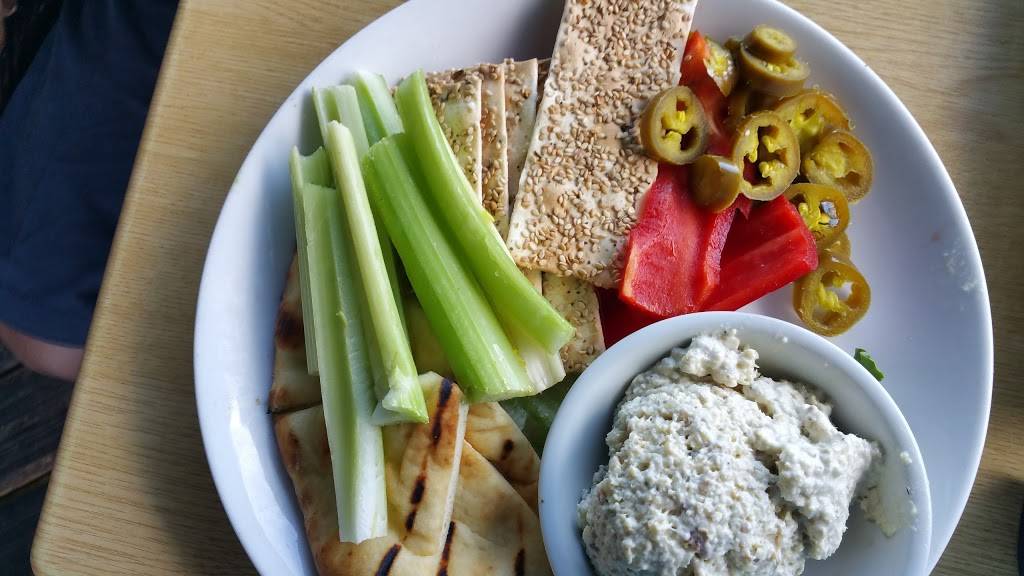 Duffys Sports Grill | restaurant | 3969 NE 163rd St, North Miami Beach, FL 33160, USA | 3057602124 OR +1 305-760-2124