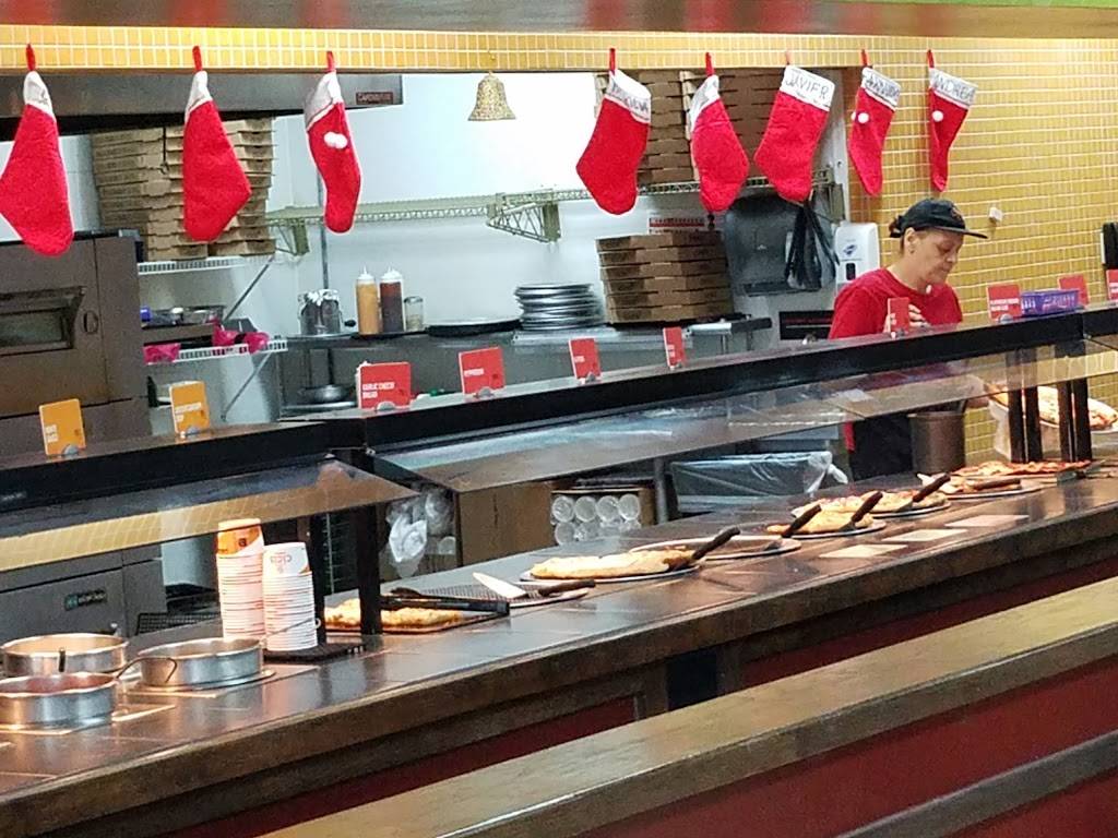 Cicis Pizza | restaurant | 4800 Columbia Ave #300, Dallas, TX 75226, USA | 2143703404 OR +1 214-370-3404