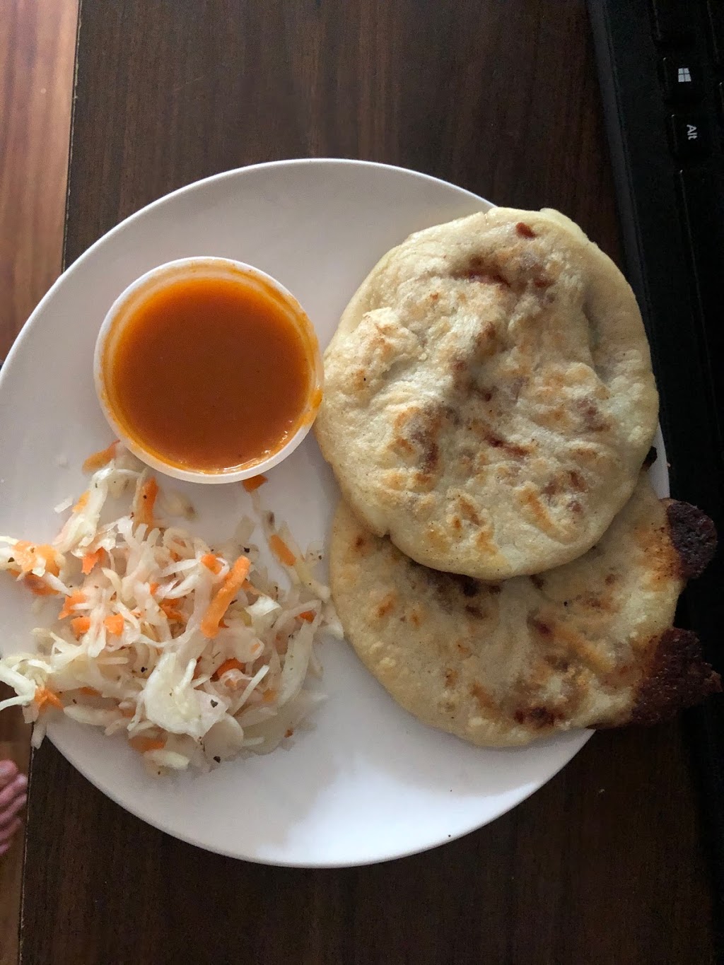 Cheros Grill | restaurant | 7224 Carroll Ave, Takoma Park, MD 20912, USA | 3015414404 OR +1 301-541-4404