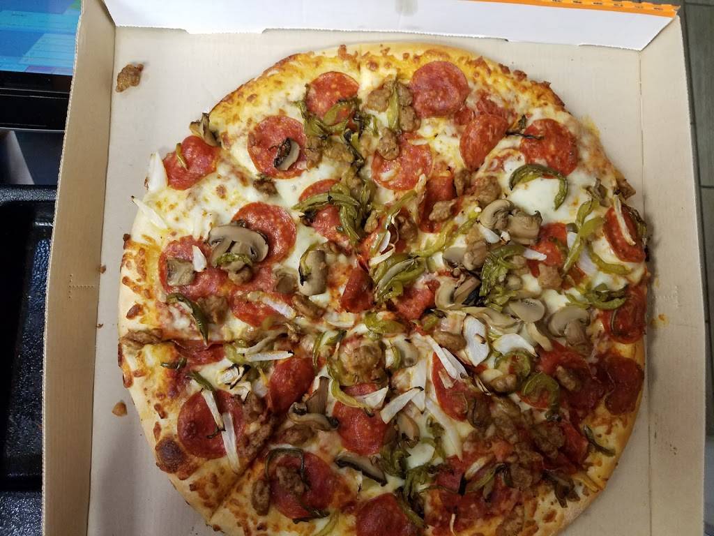 Little Caesars Pizza | meal takeaway | 4290 Summer Ave, Memphis, TN 38122, USA | 9017674666 OR +1 901-767-4666