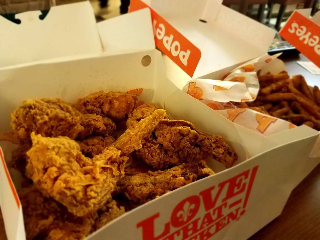 Popeyes Louisiana Kitchen | restaurant | 120 E Central Texas Expy, Harker Heights, TX 76548, USA | 2546807711 OR +1 254-680-7711