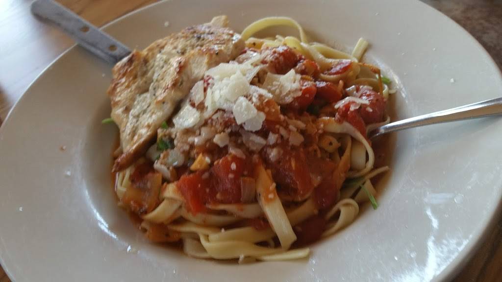 the Backyard Bistro | restaurant | 167 Panther Ridge, Pipe Creek, TX 78063, USA | 8305354094 OR +1 830-535-4094