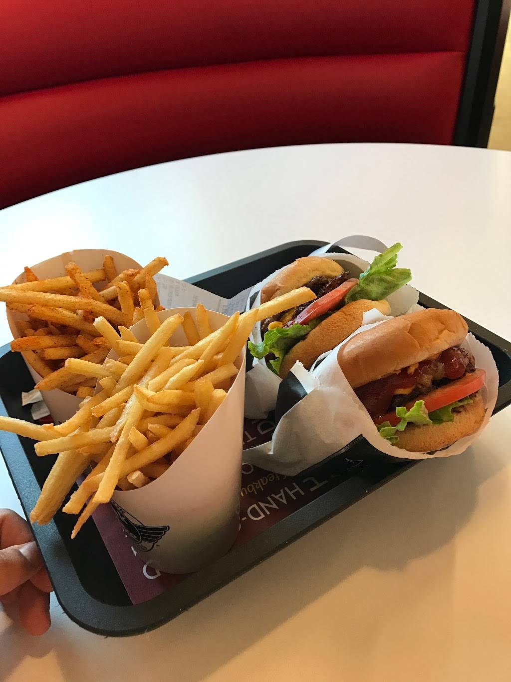 Steak n Shake | restaurant | 1795 S Alameda, Compton, CA 90220, USA | 3106350081 OR +1 310-635-0081