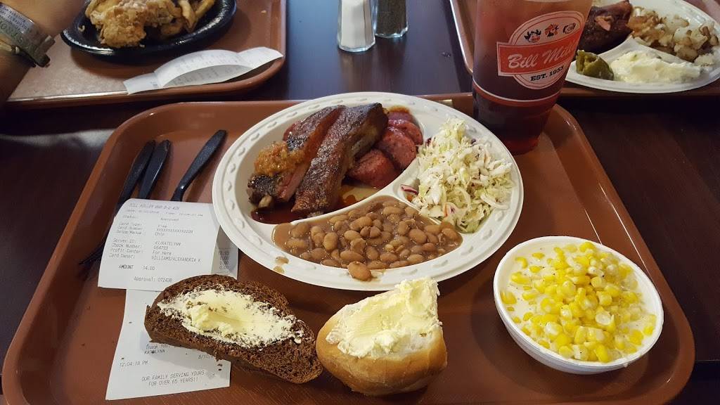 Bill Miller Bar-B-Q | restaurant | 1720 N New Braunfels Ave, San Antonio, TX 78208, USA | 2102244884 OR +1 210-224-4884