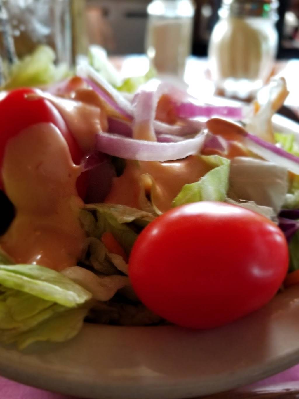 Gregs Restaurant | restaurant | 821 Mt Auburn St, Watertown, MA 02472, USA | 6174910122 OR +1 617-491-0122