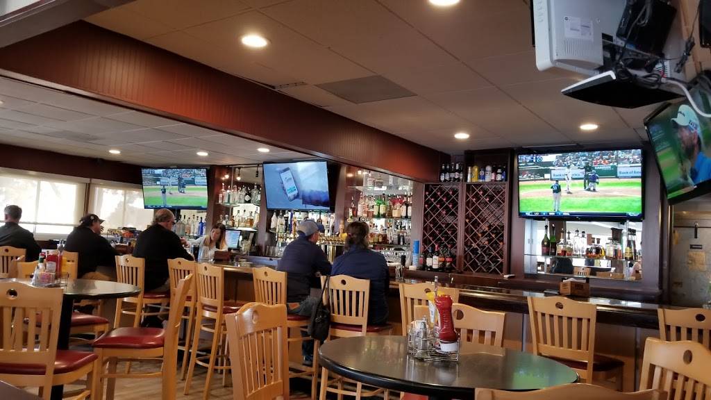 Jims On the Course | restaurant | 1 Clubhouse Memorial Rd, Alameda, CA 94502, USA | 5103379950 OR +1 510-337-9950