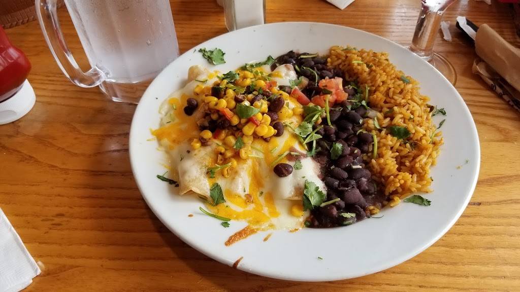 Chilis Grill & Bar | restaurant | 1820 Gallatin Pike N, Madison, TN 37115, USA | 6158519377 OR +1 615-851-9377