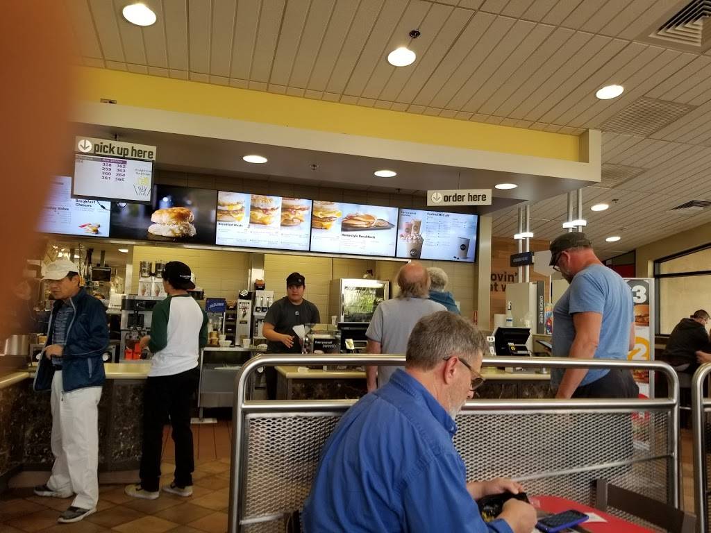 McDonalds | cafe | 2465 Palm Canyon Dr, Palm Springs, CA 92264, USA | 7603229870 OR +1 760-322-9870