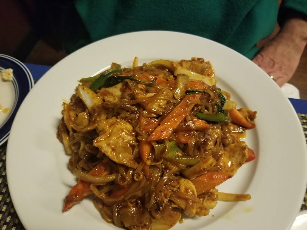 Thai Cafe | restaurant | 55 Douglas Pike, Smithfield, RI 02917, USA | 4012319462 OR +1 401-231-9462