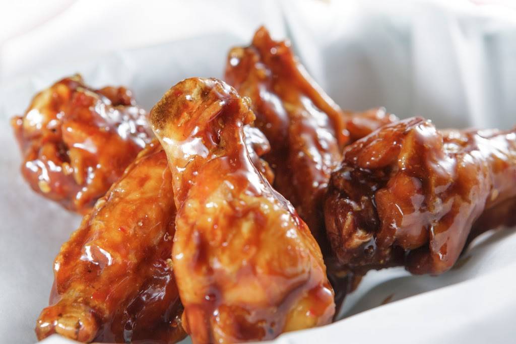 Wing Shack West Greeley | restaurant | 1815 65th Avenue WEST, Greeley, CO 80634, USA | 9703564651 OR +1 970-356-4651