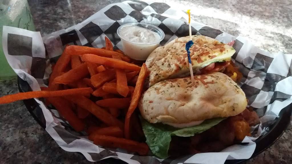 Jimmy Seas | restaurant | 1330 Marine St, Green Bay, WI 54301, USA | 9204387640 OR +1 920-438-7640