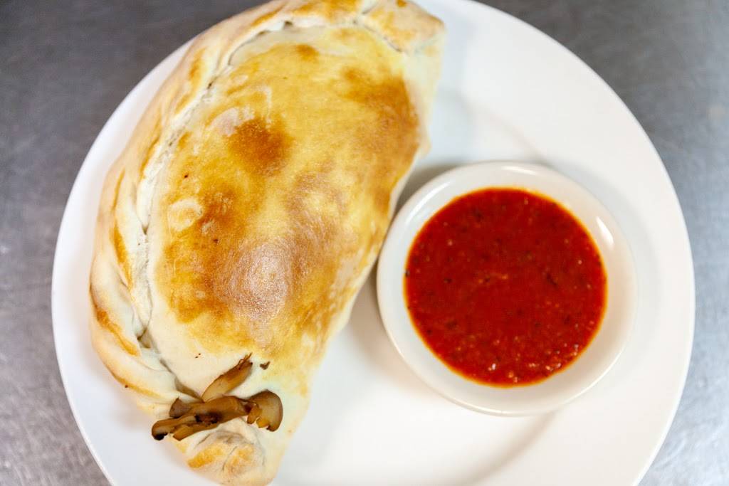 Gondola Pizza House | restaurant | 1156 S Jefferson Ave, Cookeville, TN 38506, USA | 9318541466 OR +1 931-854-1466