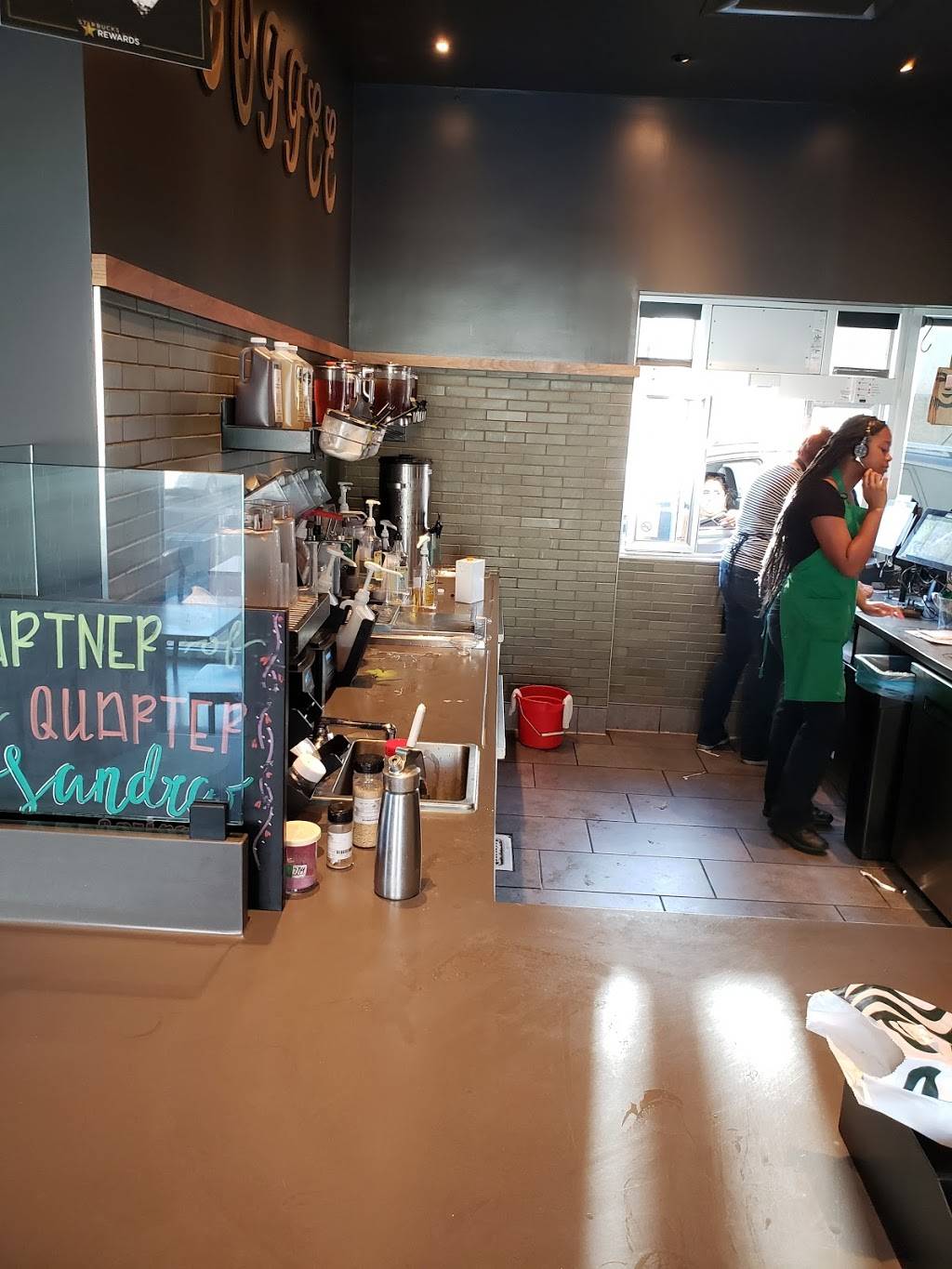 Starbucks | cafe | 2726 S Iowa Ave, Colton, CA 92324, USA | 9516862390 OR +1 951-686-2390